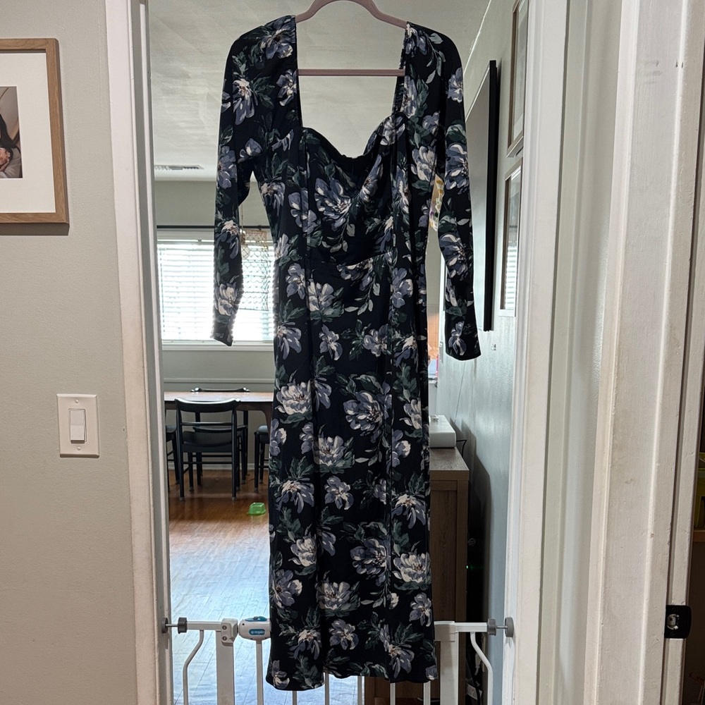 Abercrombie & Fitch Navy Blue Floral Long-Sleeve Maxi Dress